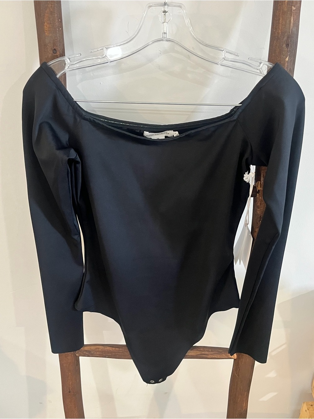 Good American Black Long-Sleeve Scoop Neck Bodysuit